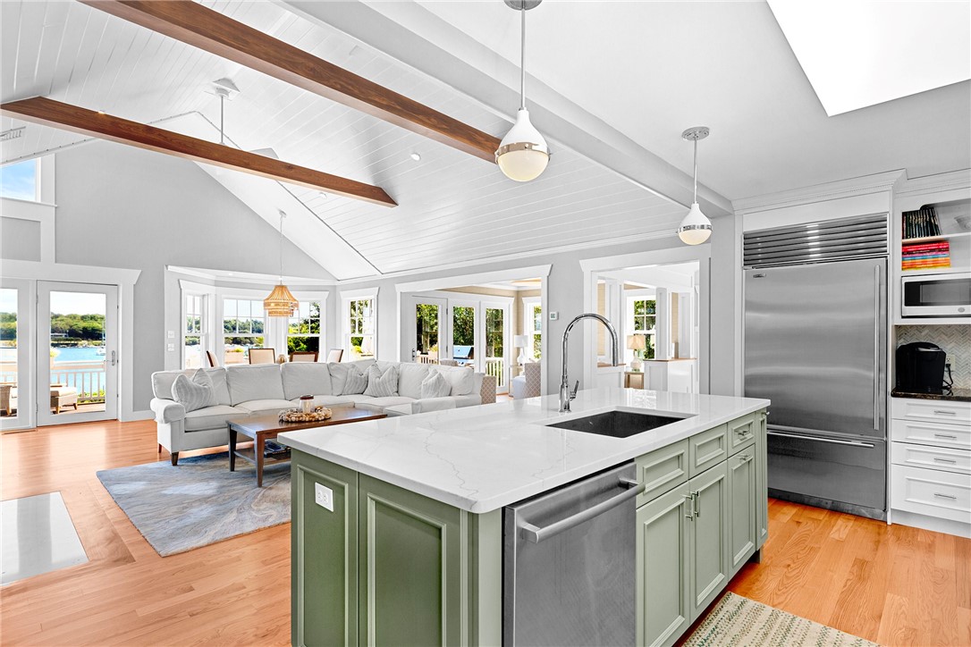 115 Beavertail Road Jamestown, RI 02835 - Photo 13 of 50