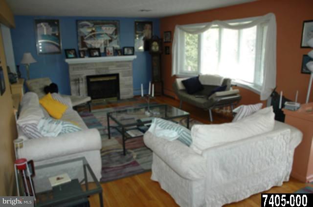 4127 Trowbridge Road York, PA 17402 - Photo 2 of 6 Gallery Image 2