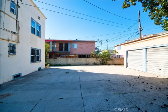 $1,699,000 | 6669 De Longpre Avenue, Los Angeles, CA 90028