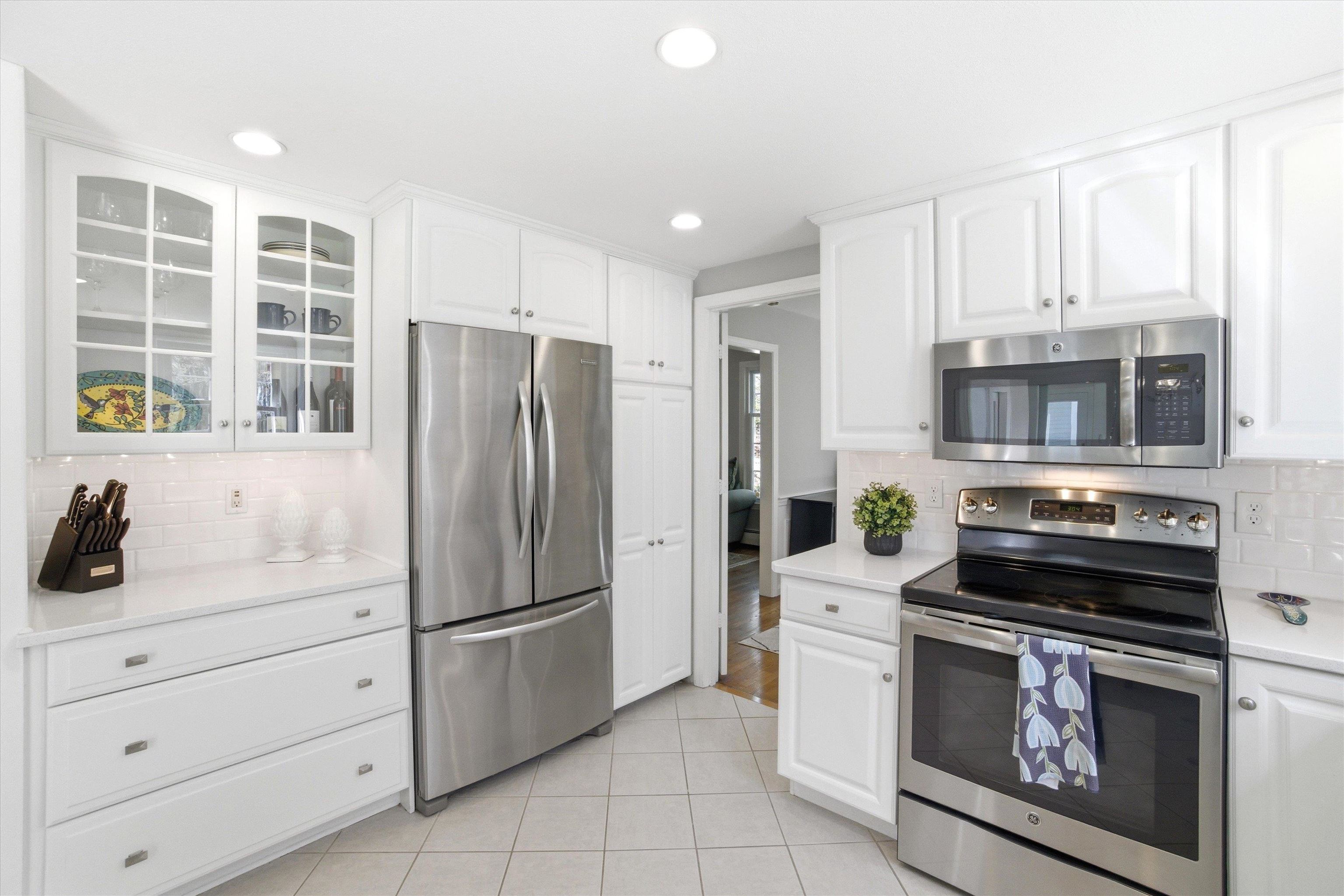 3 Indian Trail Exeter, NH 03833 - Photo 11 of 60