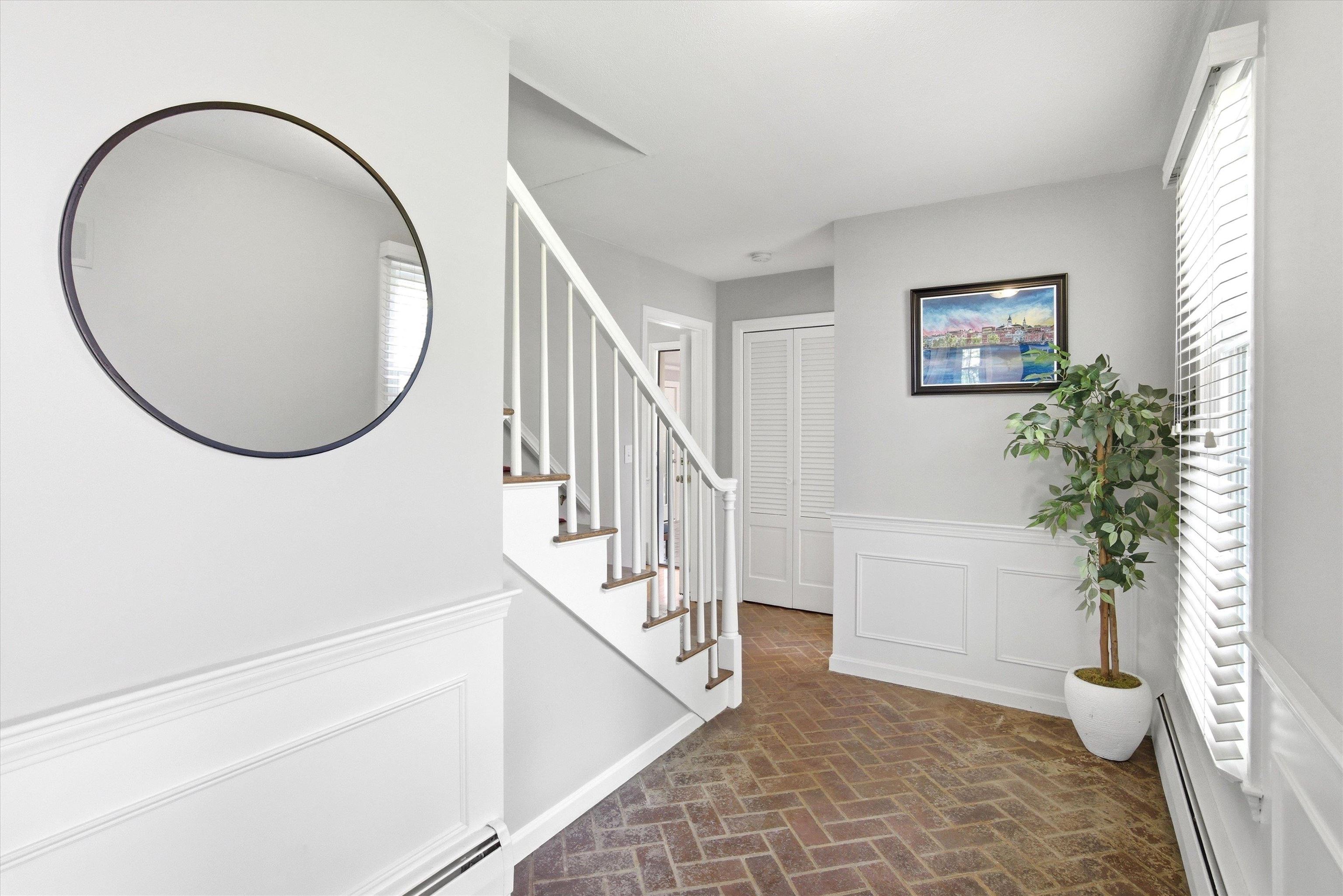 3 Indian Trail Exeter, NH 03833 - Photo 2 of 60