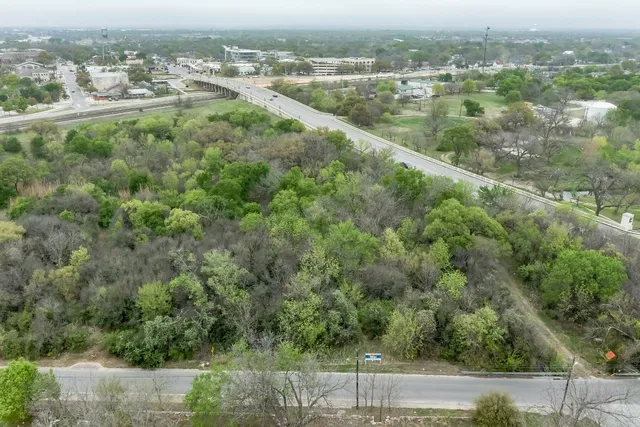 $225,000 | 610 West Nash Street, Round Rock, TX 78664