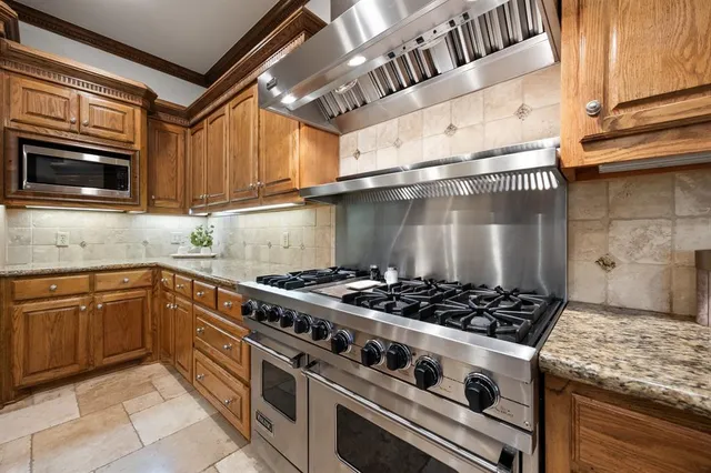 $1,300,000 | 1924 Kings Pass, Heath, TX 75032