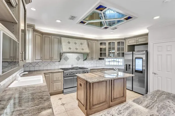 $1,599,000 | 12 Seashore Drive, Pensacola Beach, FL 32561