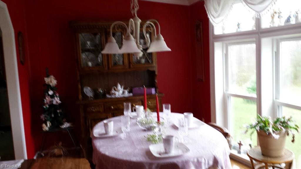 810 Woolen Store Road Reidsville, NC 27320 - Photo 6 of 19