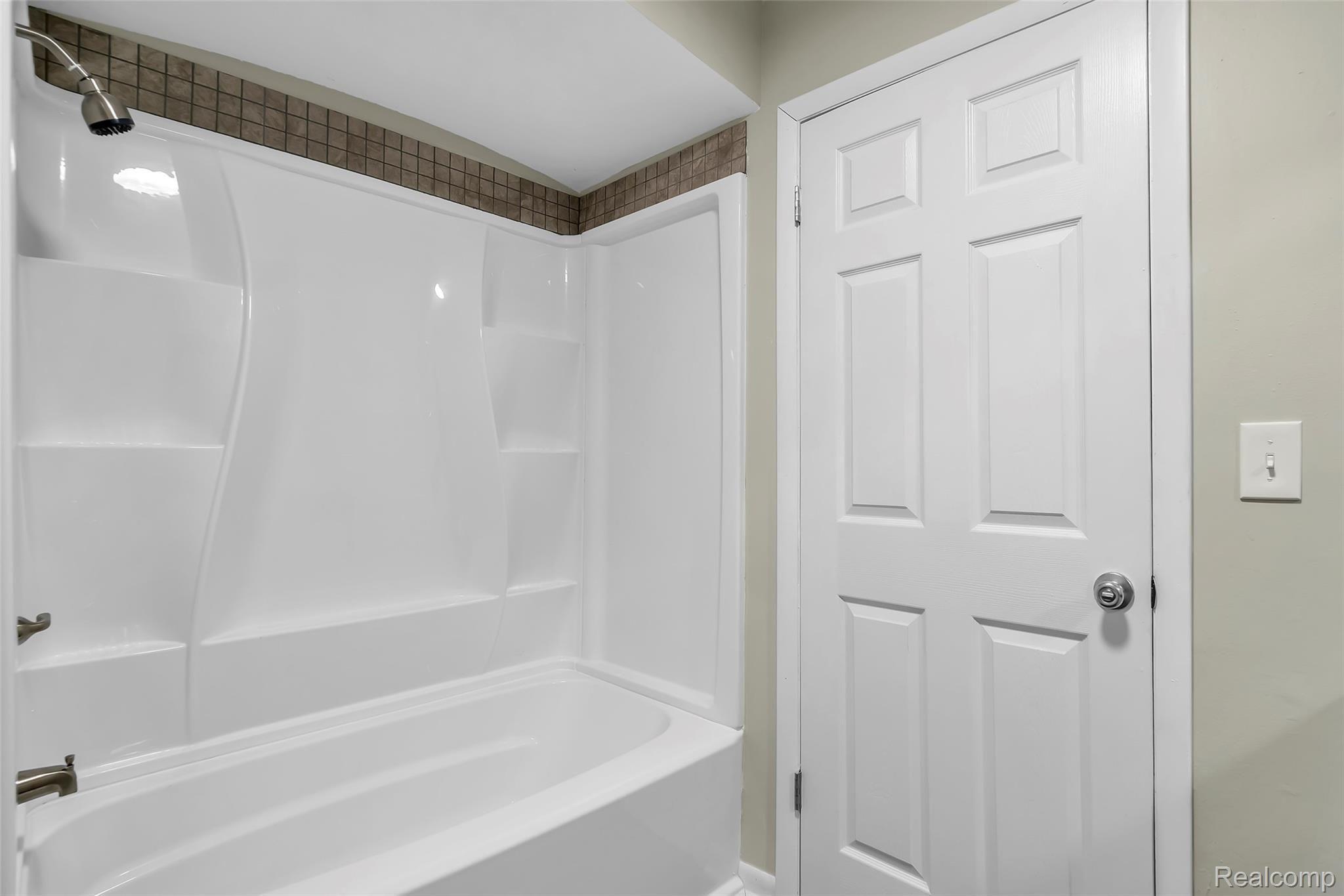 17980 Savage Road Belleville, MI 48111 - Photo 13 of 40 17980-Savage-Rd-Belleville-MI-48111-Windowstill-Real-Estate-Photography-13.jpg