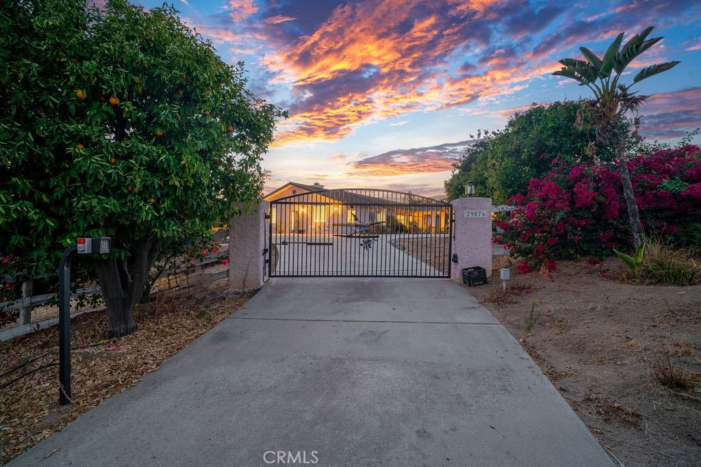 29076 Sunset Road Valley Center, CA 92082 - Photo 3 of 71