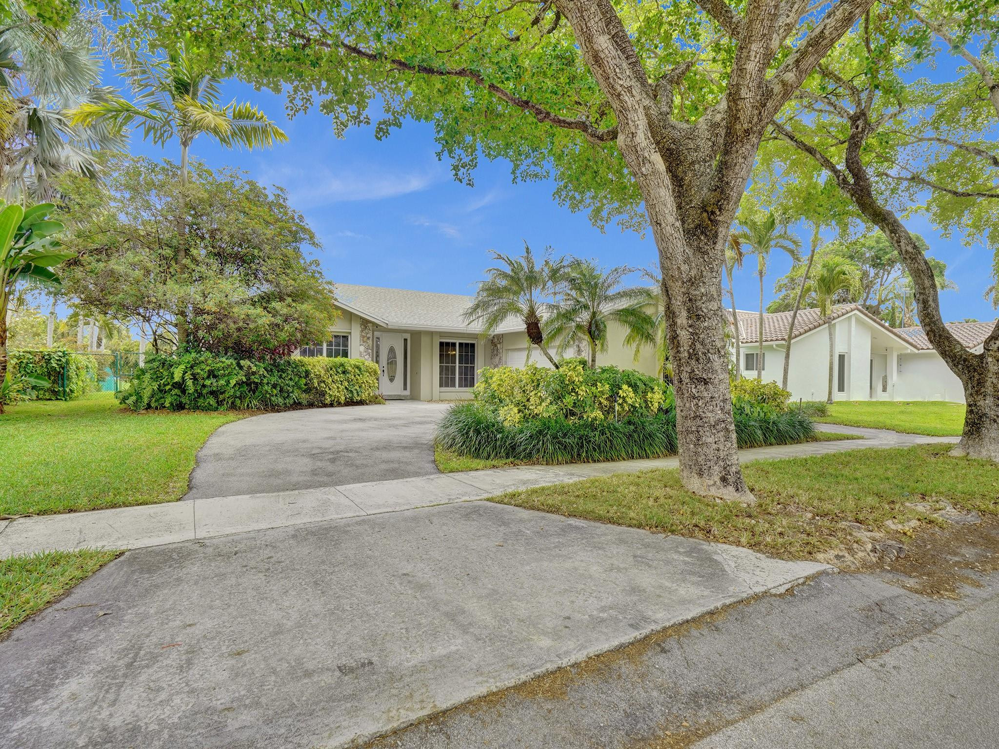 3607 Bridge Road Cooper City, FL 33026 - Photo 6 of 51 Photo 6