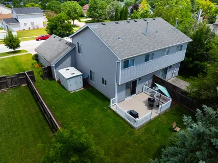 $300,000 | 3087 Kelly Court, Aurora, IL 60504