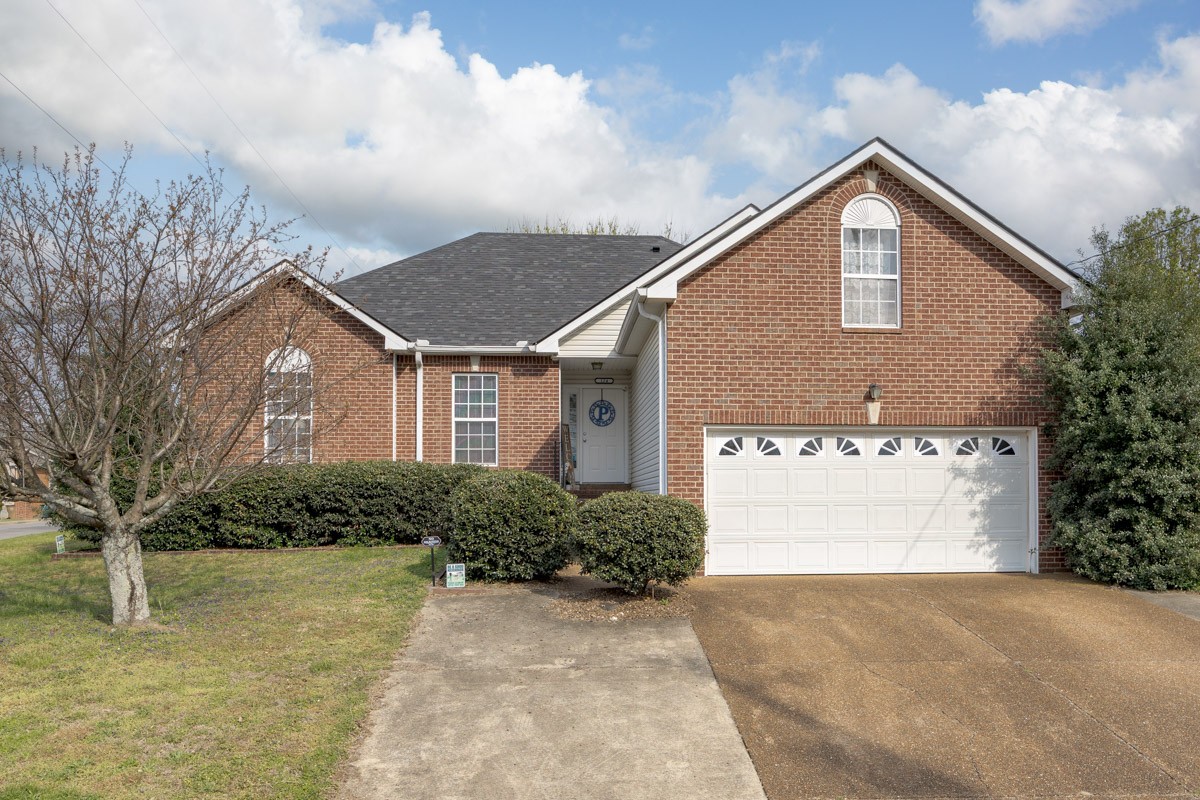 124 Shannon Avenue Madison, TN 37115 - Photo 1 of 21
