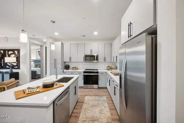 $1,450 | 5580 Farrington Road, Unit A2, Chapel Hill, NC 27517