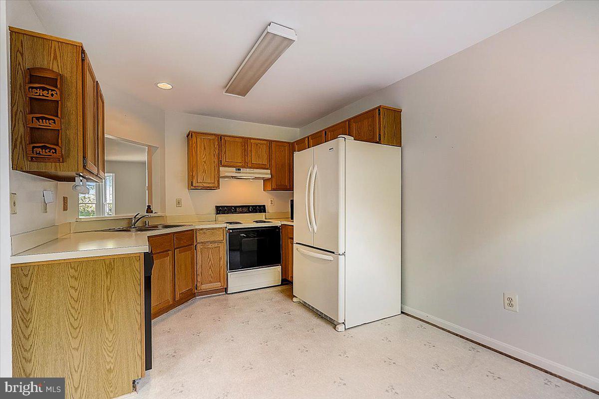 4452 Cole Farm Road Baltimore, MD 21236 - Photo 14 of 50