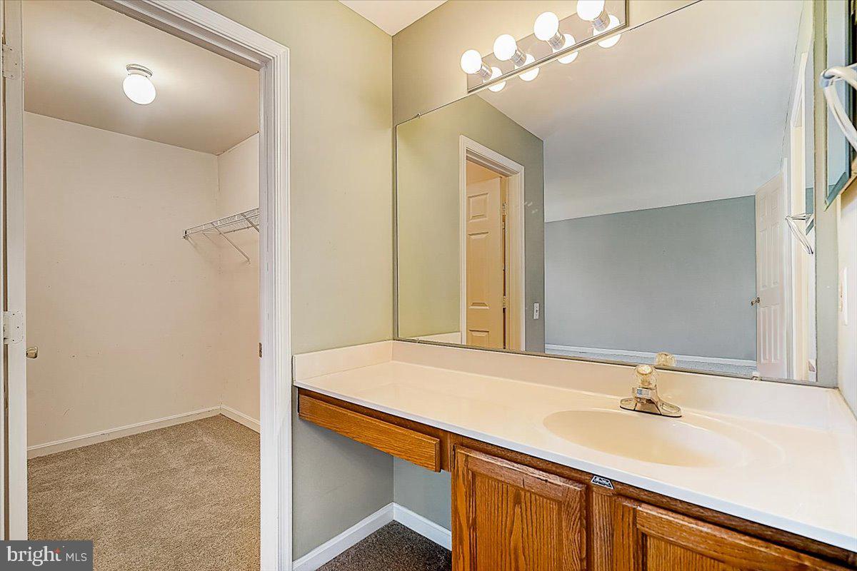 4452 Cole Farm Road Baltimore, MD 21236 - Photo 28 of 50