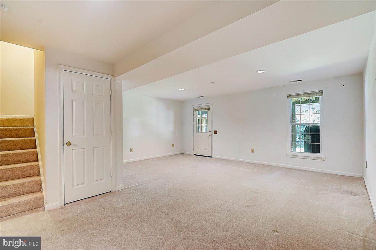 4452 Cole Farm Road Baltimore, MD 21236 - Photo 30 of 50