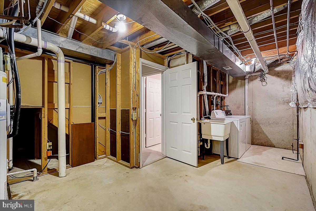 4452 Cole Farm Road Baltimore, MD 21236 - Photo 34 of 50