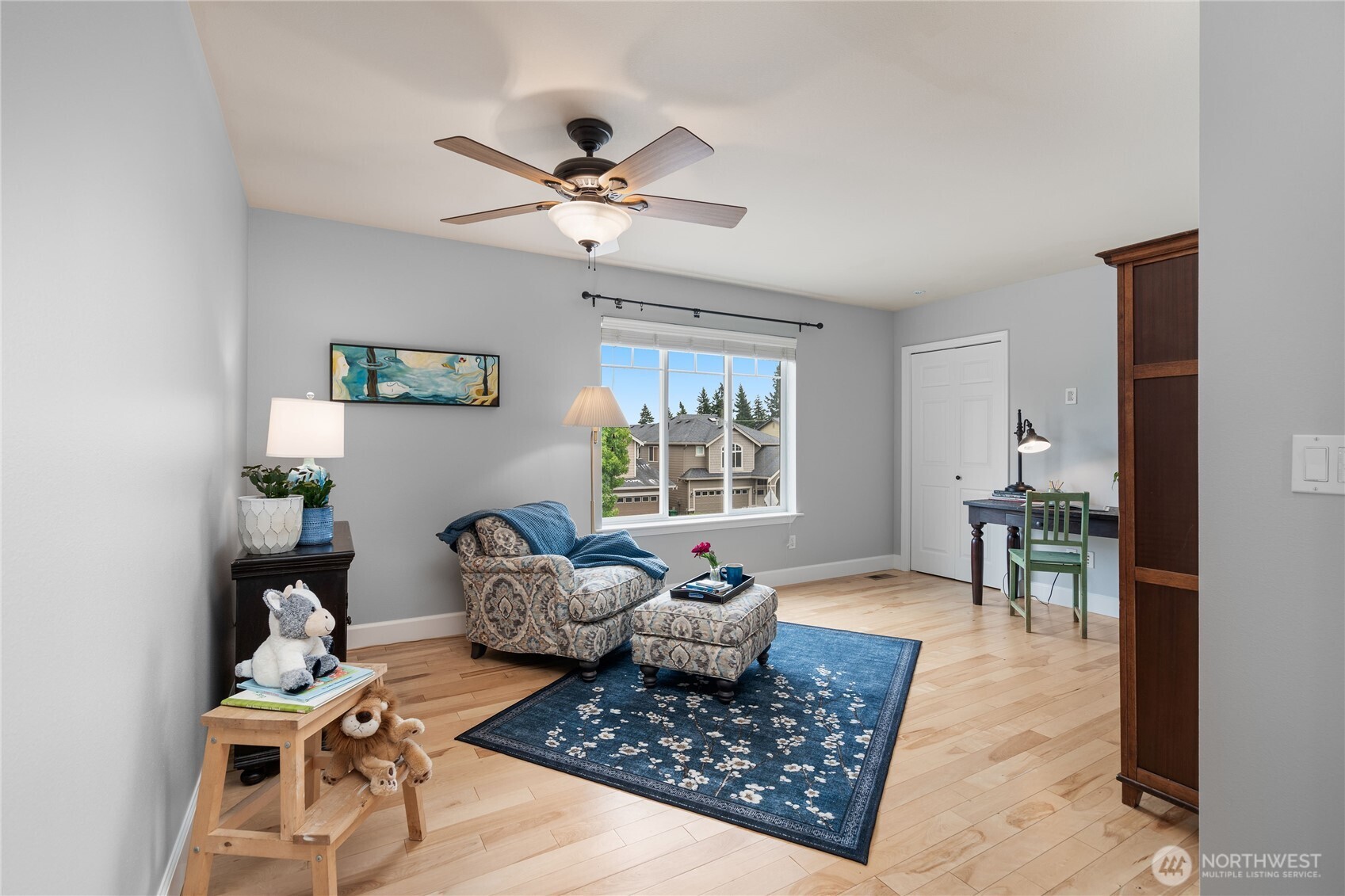 21104 1st Avenue West Bothell, WA 98021 - Photo 23 of 34 a living room with furniture and a window