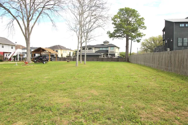 $85,000 | 413 Lakeside Drive, League City, TX 77565
