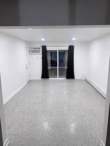 $1,300 | 6003 West 35th Street, Unit 3, Cicero, IL 60804