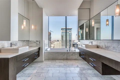 $24,000 | 210 Lavaca Street, Unit 3305, Austin, TX 78701