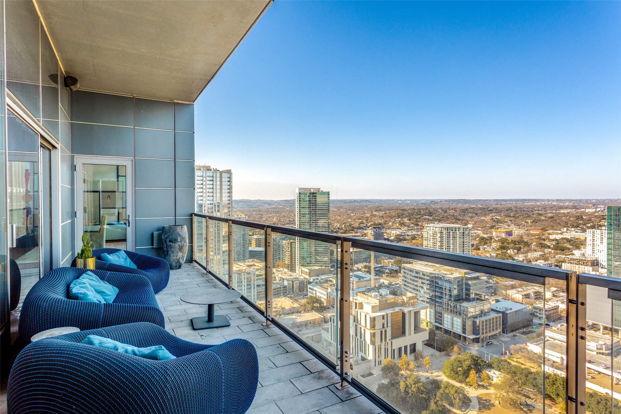 210 Lavaca Street, Unit 3305 Austin, TX 78701 - Photo 20 of 24 Balcony with a city view