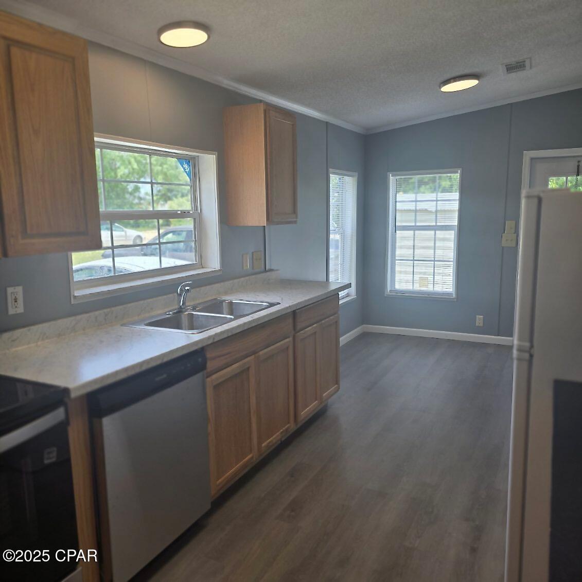 8140 Grayling Circle Youngstown, FL 32466 - Photo 15 of 36