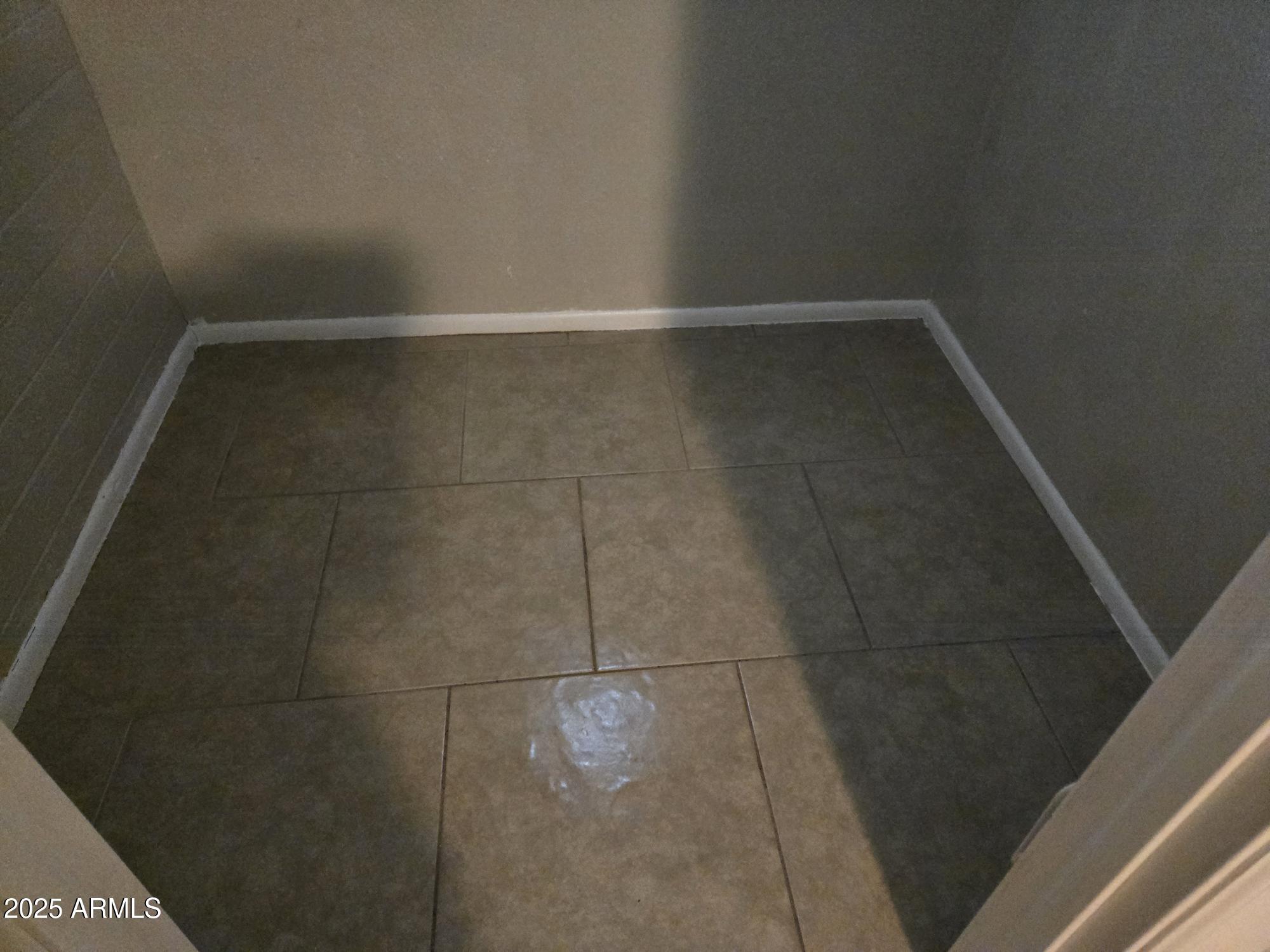 902 East Southern Avenue, Unit 2 Phoenix, AZ 85040 - Photo 15 of 25 a view of a small space