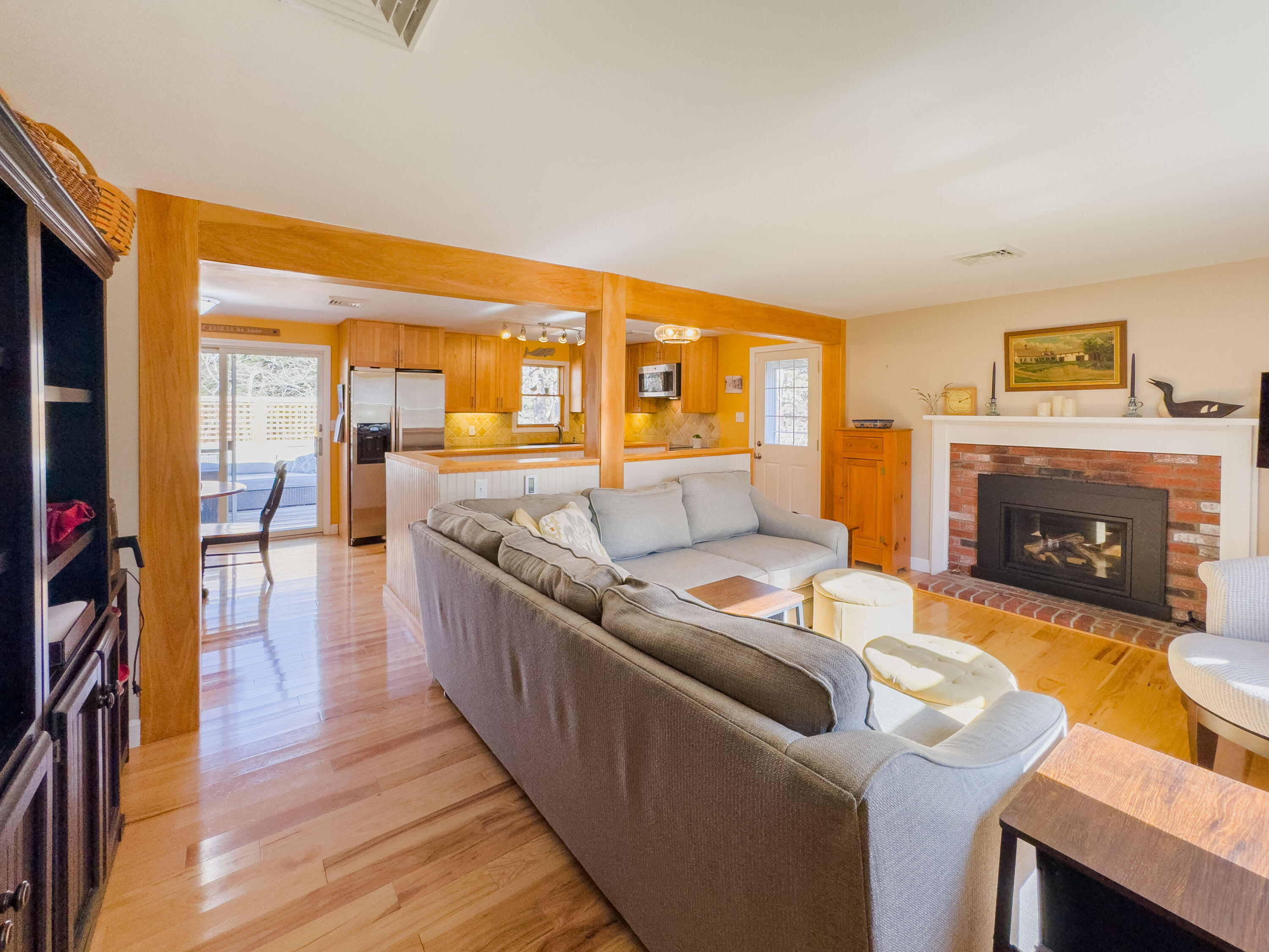 330 Old Wharf Road Wellfleet, MA 02667 - Photo 14 of 40 Living Room