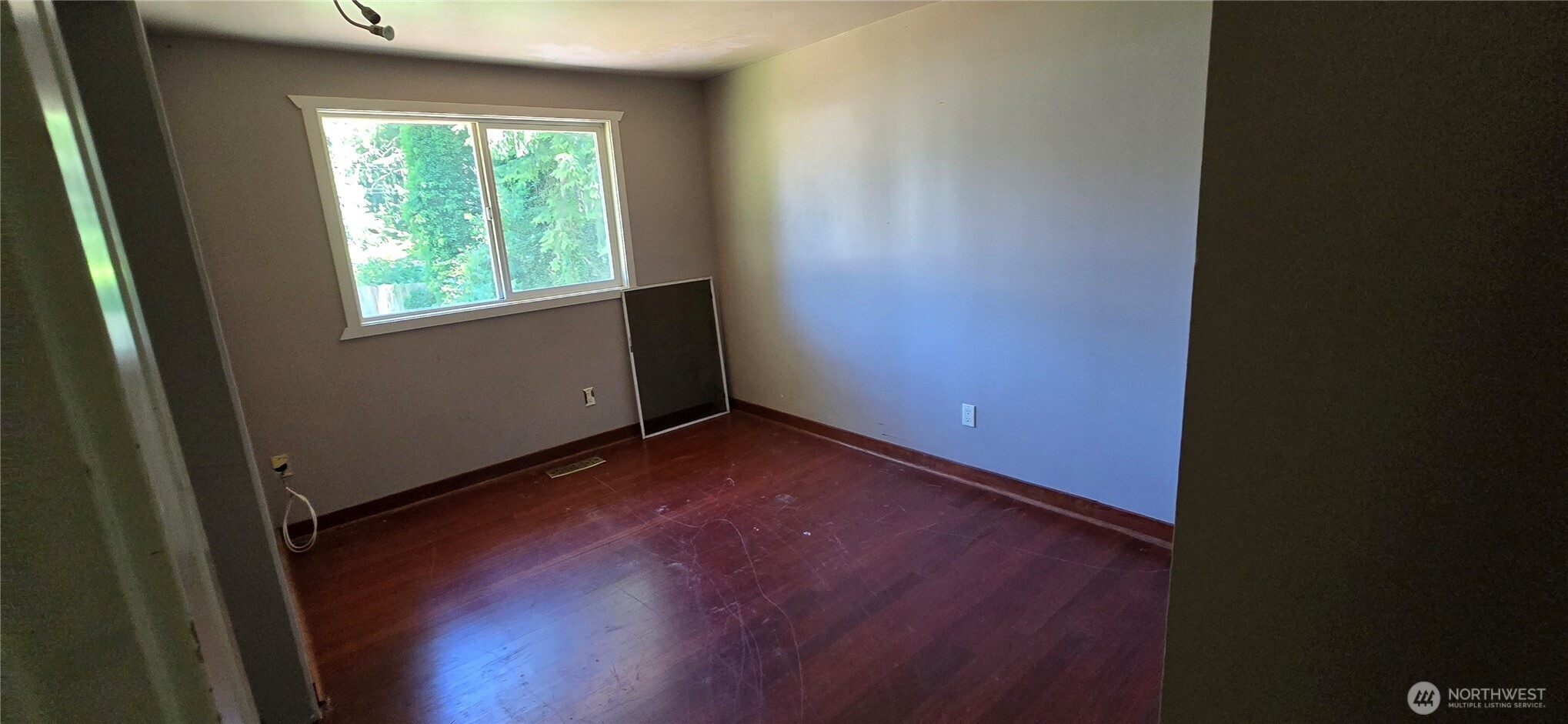 13415 Meadow Road Everett, WA 98208 - Photo 17 of 23