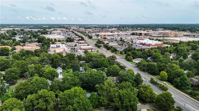 $450,000 | 10107 Monrovia, Lenexa, KS 66215