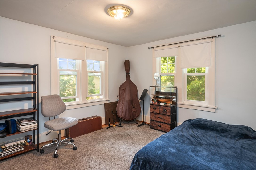 297 Spencer Road Irondequoit, NY 14609 - Photo 23 of 45