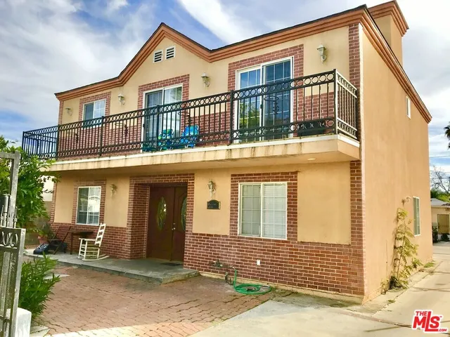 $1,295,000 | 14646 Kittridge Street, Van Nuys, CA 91405