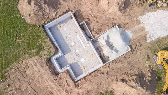 $590,000 | 627 Bobolink Lane, Cascade, WI 53011