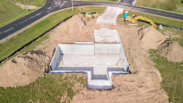 $590,000 | 627 Bobolink Lane, Cascade, WI 53011