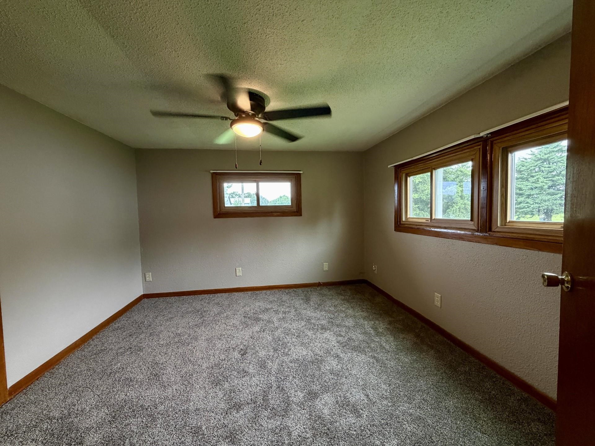 5303 Riverview Road Thomson, IL 61285 - Photo 11 of 25 Gallery Image 11