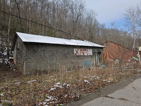$40,000 | 10007 Orby Cantrell Highway, Unit 6566, Pound, VA 24279