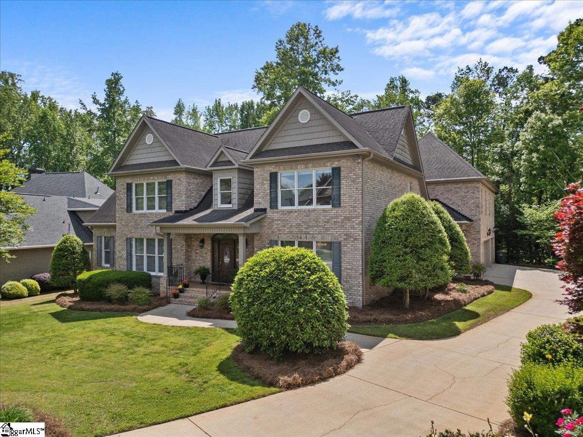 529 Foxcroft Road Greenville, SC 29615 - Photo 1 of 33 Gallery Image 1
