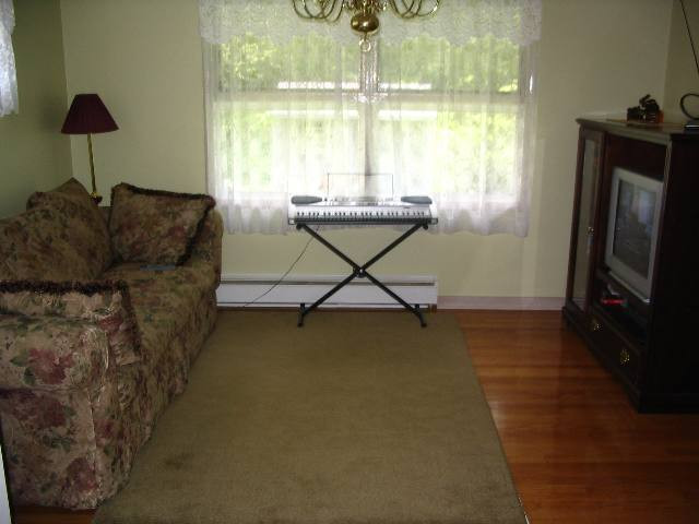 17 Aspinwall Road Albany, NY 12211 - Photo 7 of 11 Photo 8