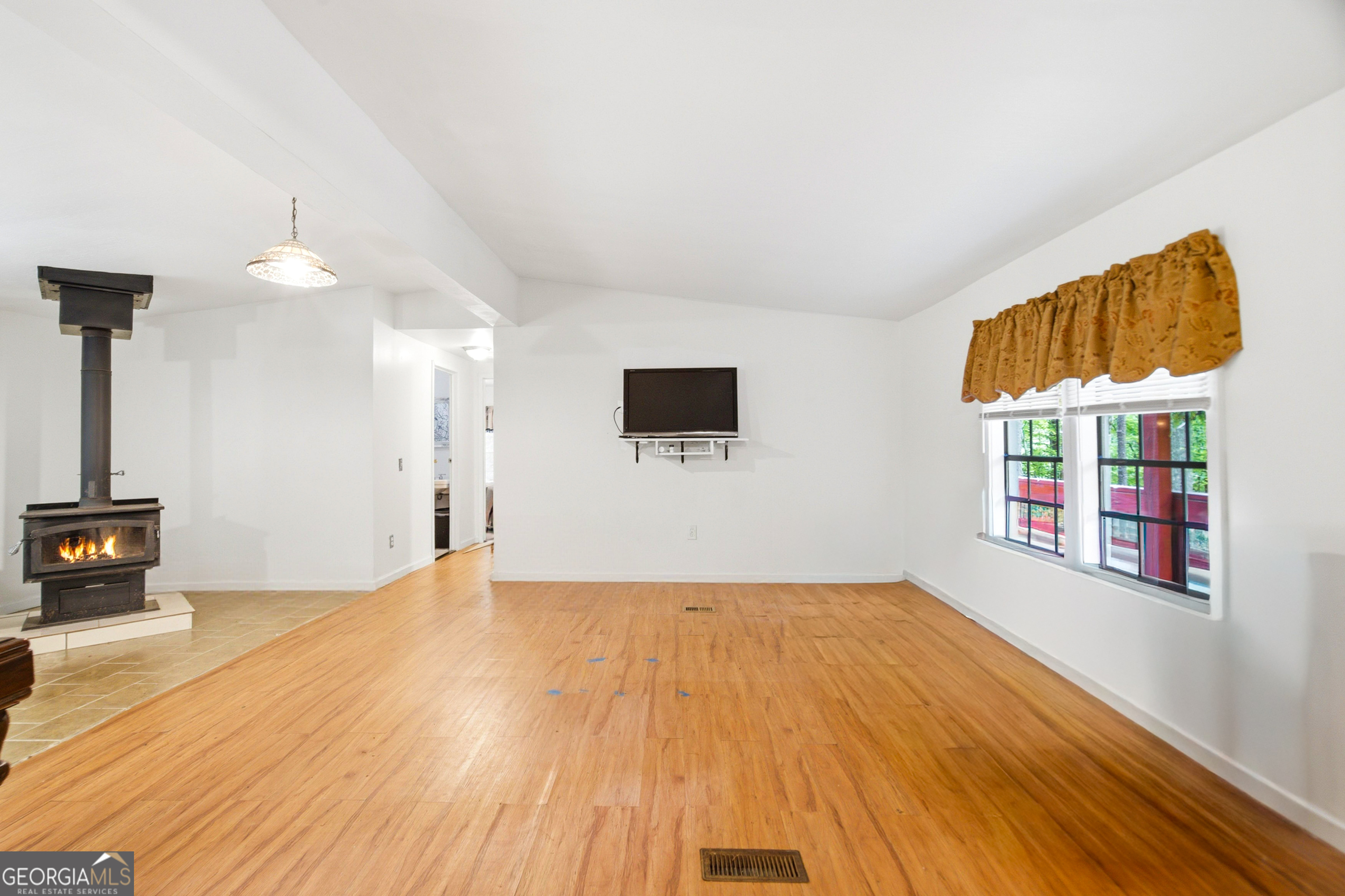 240 Northwood Road Tyrone, GA 30290 - Photo 9 of 22