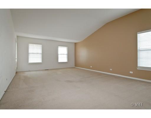 3187 Hillcrest Road Geneva, IL 60134 - Photo 8 of 11
