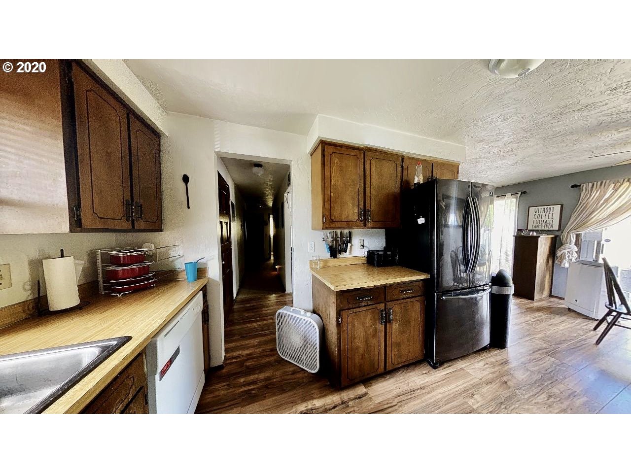 290 35th Street Springfield, OR 97478 - Photo 8 of 31
