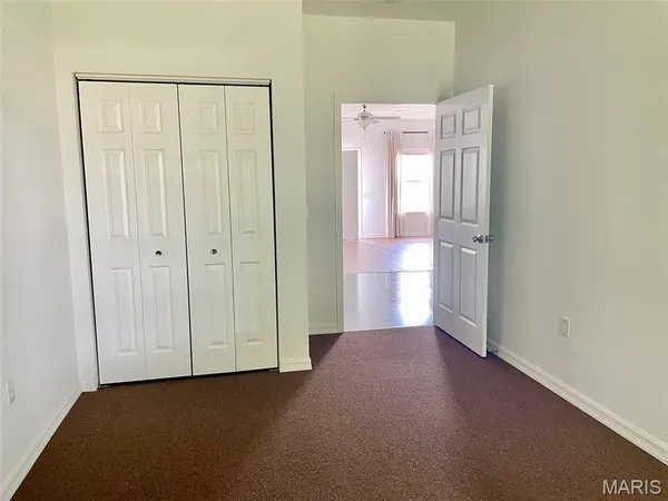 $899,000 | 700 West Ferdon Street, Litchfield, IL 62056
