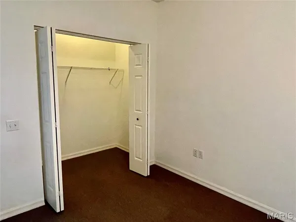 $899,000 | 700 West Ferdon Street, Litchfield, IL 62056