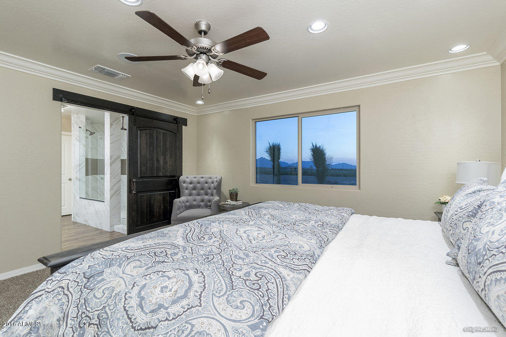 810 West Ardmore Road Phoenix, AZ 85041 - Photo 12 of 21 HRM9174