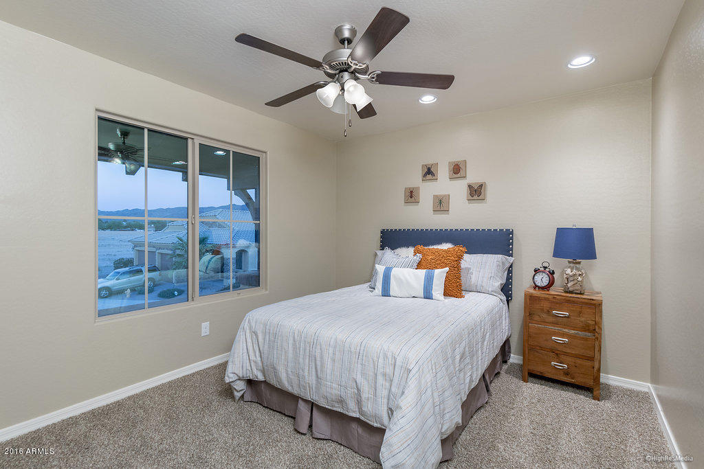 810 West Ardmore Road Phoenix, AZ 85041 - Photo 3 of 21 HRM9153