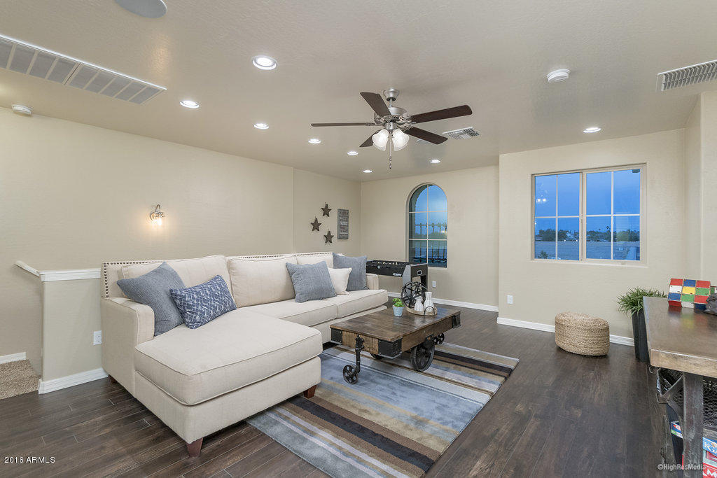810 West Ardmore Road Phoenix, AZ 85041 - Photo 8 of 21 HRM9162