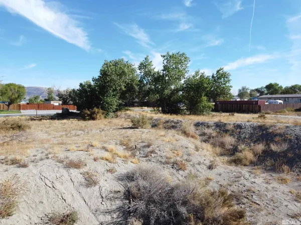 $65,000 | 698 Jennys Lane, Fernley, NV 89408