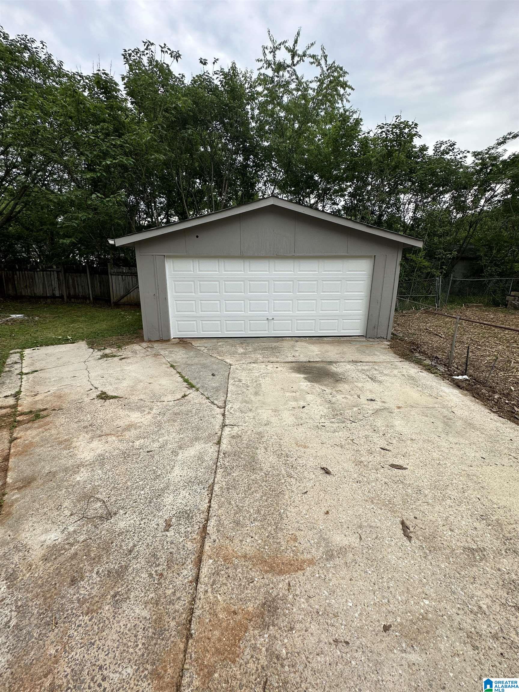 3236 Beech Avenue Southwest Birmingham, AL 35221 - Photo 20 of 21