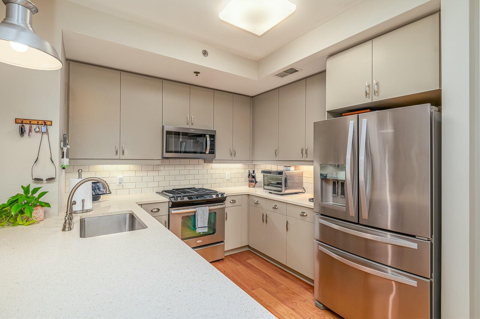 200 Manufacturers Road, Unit 303 Chattanooga, TN 37405 - Photo 7 of 26 tempImageKLPWPv