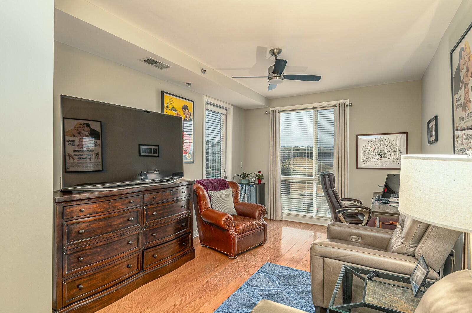 200 Manufacturers Road, Unit 303 Chattanooga, TN 37405 - Photo 9 of 26 tempImagefWBLnN