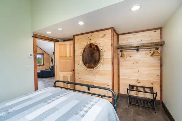 $549,500 | 6785 Village Drive, Finland, MN 55603